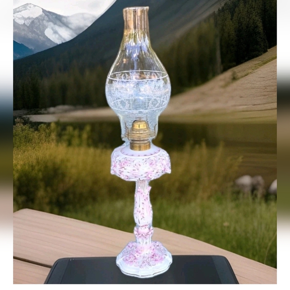 Elegant Pink Floral Glass Oil Lamp